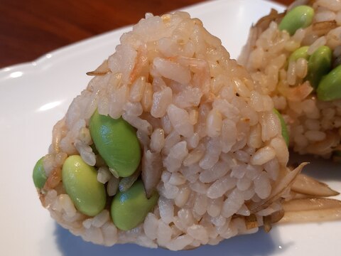 枝豆とごぼうの炊き込みご飯